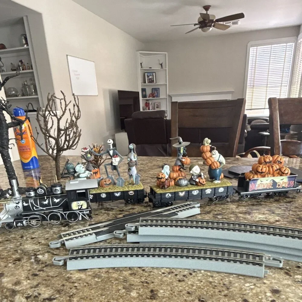 Disney Nightmare Before Christmas G Gauge Nightmare Express Steam Train